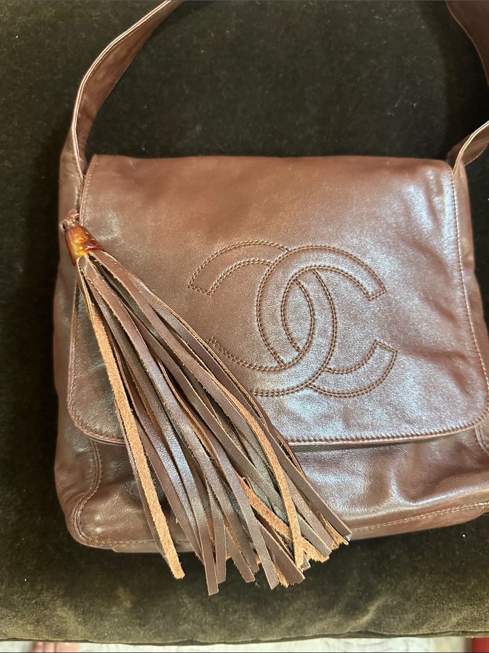 Vintage Lambskin Chanel y2k with tassle - Picture 5 of 16